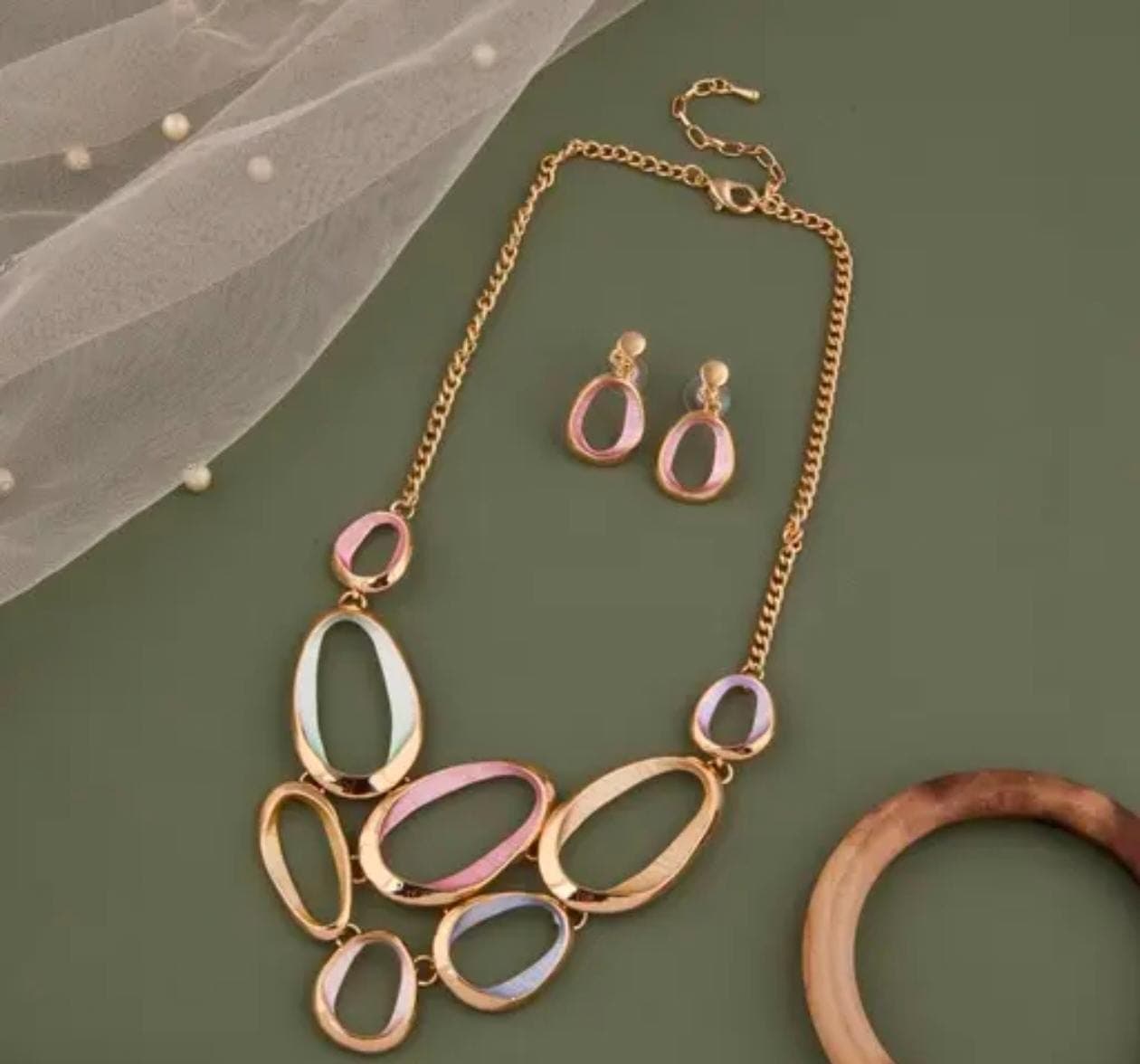 Pastel Oval Statement Set