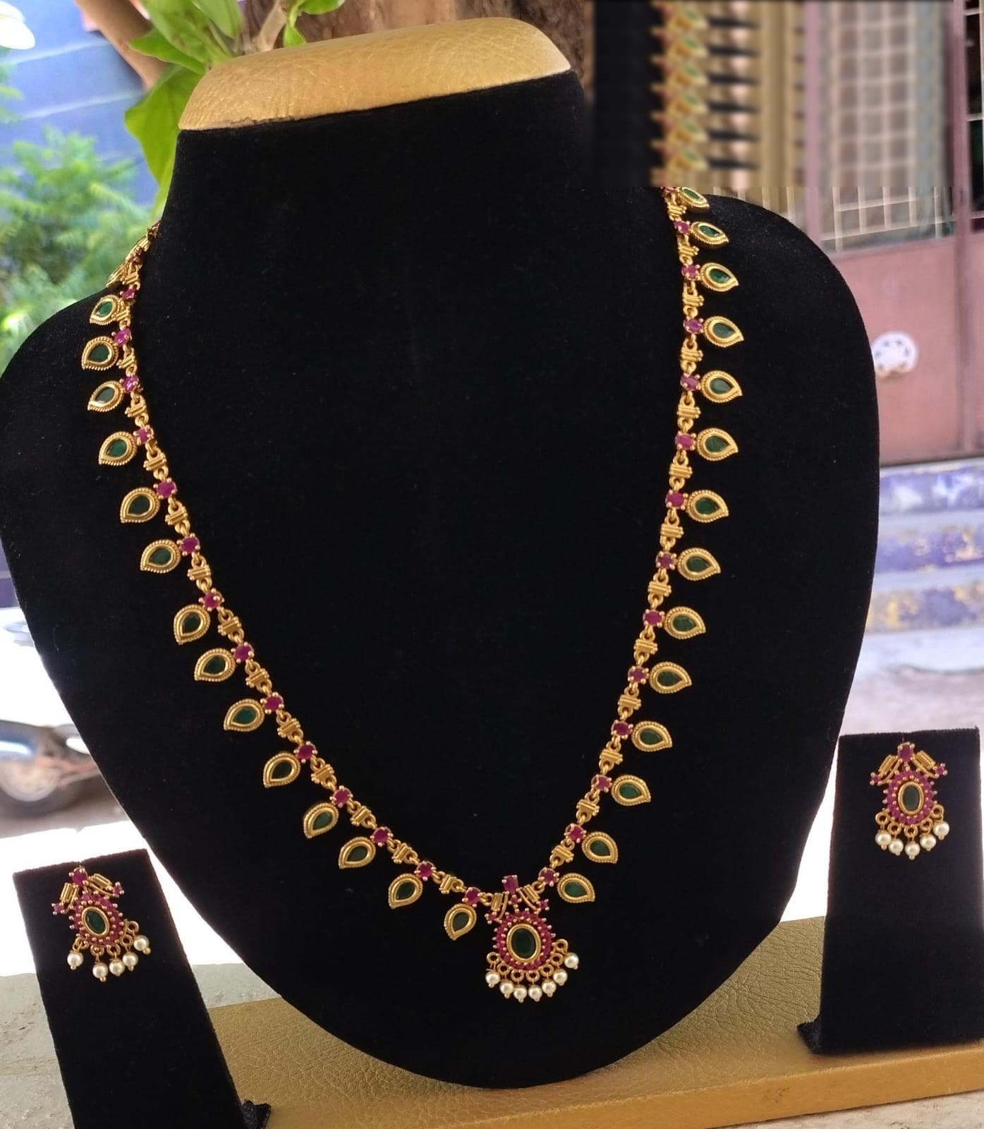 Ruby & Emerald Drop Necklace Set