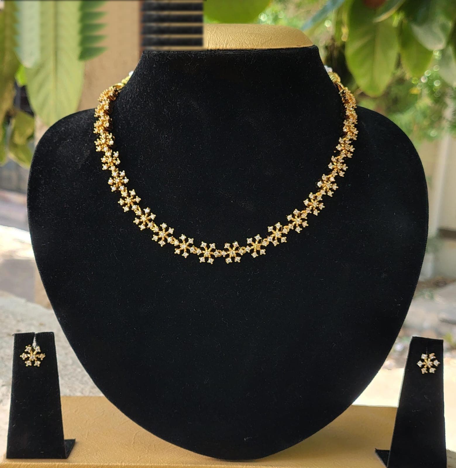 Gold Star Chain Necklace Set